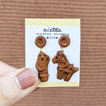 ミニチュア埴輪のゆらゆらピアス【イヤリングに変更可】