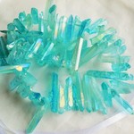 クリスタル（水晶）氷柱（ナゲット）バージンブルー　AB（オーロラ）約10ｇ　