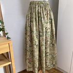 ☆20%OFF  プレミアムローンのフラワーコットンプリントスカート　