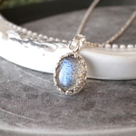 silver925 ラブラドライト クラウンベゼル ネックレスチャーム(8×6mm)