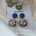 再再販☆デニムカボションとインド刺繍タッセルピアス/イヤリング(サークルブルー)