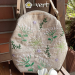 🍃レースフラワー刺繍の斜めがけバック(ニューム口金)