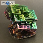 ビスマス結晶 No.285 キューブケース付き [鉱物標本]