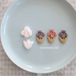 草花シリーズ　小さな菖蒲