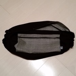 ファスナーポケット付き シンプル　グレンチェックのエルゴカバー黒