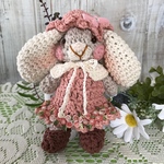 ロップイヤーラビットのあみぐるみ（ピンク）★手編み　編み物　耳長ウサギ　垂れ耳