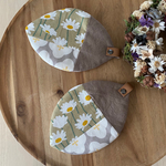 ほっこり🍃はっぱコースター　２枚セット　ホワイトブルーム　グリーン