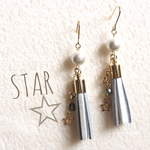 スタータッセルピアス ◇ライトグレー×ホワイト◇