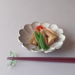 菊花鉢　（粉引　16ｃｍ　）