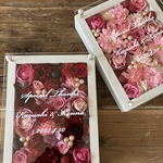 2個セット 結婚式両親贈呈品 プリザーブドフラワーアレンジ 白枠〈ピンク＆赤ピンク〉白文字入れ