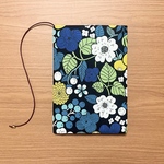 《 四六判》ブックカバー  ハンドメイド  カラフルブルー