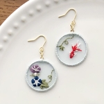 朝顔と金魚のピアス/イヤリング✳︎水色オーガンジー刺繍