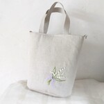 ナチュラル*リネン*リボン刺繍*すずらん*トートバッグ