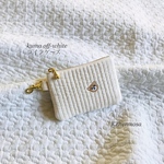 NUBI  kuma off-white コインケース　ヌビ　イブル　くま　刺繍