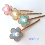 ...soft pastel colors...シンプルお花ヘアピン...