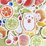 フルーツなハリネズミさんフレークシール（ポストカード付）