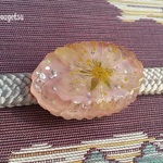 桜の帯留め（小型オーバル型）