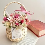 バスケットから溢れるお花のアレンジ　ピンク　紫陽花　スターチス　バスケット　アレンジ　無料ラッピング　敬老の日