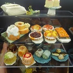 再販なし❗️ ミニチュア  ドールハウス  スイーツ  ケーキ  カフェ
