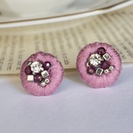 刺繍　ピアス　天然石　ビジュー　ピンク　上品　大人かわいい　母の日　プレゼントにも