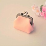 ✻ 口金８.５㎝✻～お豆みたいな可愛いげんこ～ ✻ 　『 がま口 』　内布つき 　牛革　桜ピンク色　（口金８.５㎝タイプ）