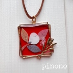 Colorful leaf☆シマエナガさんのペンダント（RED）