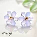 『ガラスのお花』ピアス/イヤリング