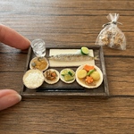 さんまと肉じゃがの定食　ミニチュア
