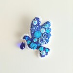 刺繍ブローチ 『bleu flower pigeon』 blue C