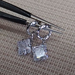 キュービックジルコニア　スクエア爪留　6mm　ピアリングチャーム　リアルライク♡　上品　フープタイプイヤリング、ピアスにも♡
