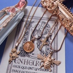 simple necklace