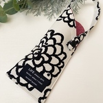 ストラップ付きメガネケース　ダリア柄(赤)