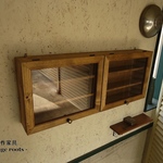 [サイズオーダー可]-vintageroots-27壁掛けコレクションケース〈オーダー家具 無垢材 アンティーク〉