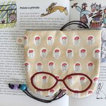 刺繍のふわふわくるくるメガネケース(再販)