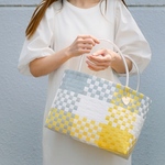 イエロー×グレーL　2WAYプラカゴバッグ　ミモザ　春夏　軽い　軽量　自立　洗える　浴衣　A4サイズ　かごバッグ　黄色