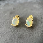(再販)エチオピア産オパールのピアス(18KGP)