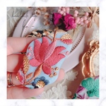 インド刺繍リボンのパッチンピン