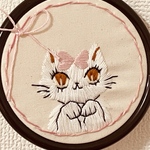 刺繍枠飾り　sweet cat ピンク