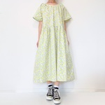 たんぽぽの花柄＊ラグランスリーブの爽やか半袖ワンピース＊綿毛＊ゆったりフリーサイズ＊コットン100％＊ホワイト×レモンイエロー