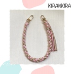 タッセル付き＊パラコードのスマホハンドストラップ4つ編み（サクラ×マロン）