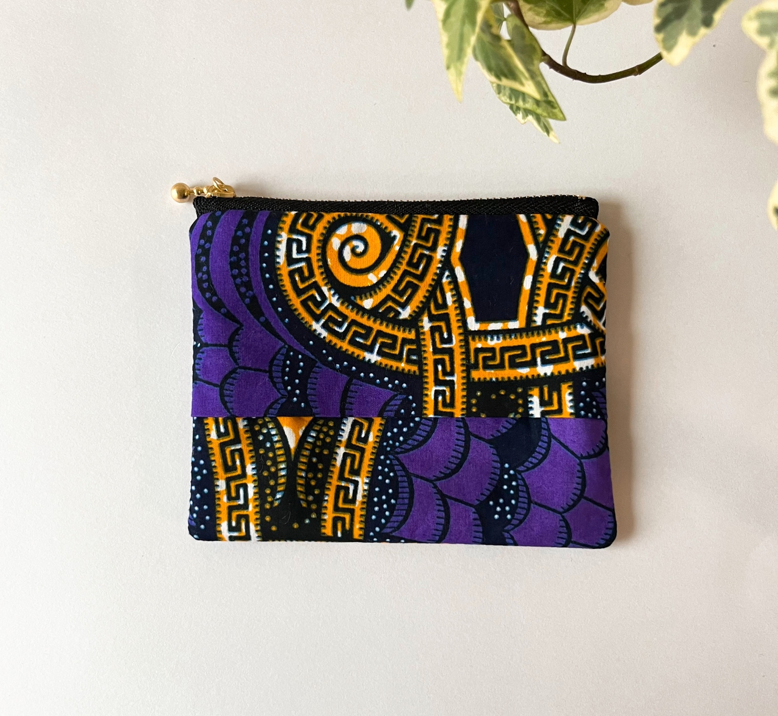 ♡16㎝ファスナーフラットポーチ♡ ハンドメイド　アレキサンダーヘンリー ♡16㎝ファスナーフラットポーチ♡ ハンドメイド アレキサンダー