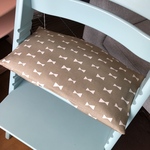ストッケ　トリップトラップ　座面クッション　グレージュリボン柄