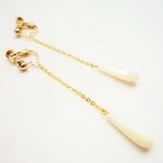 再♡真珠の母マザーオブパール揺れるしずくのイヤリングまたはピアス2
