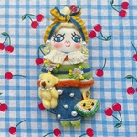 黄色いスイカバッグを持ったレトロポップドール
