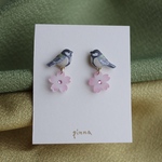 シジュウカラと桜のイヤリングorピアス