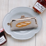 バタール刺繍の印鑑ケース（ゴールド）