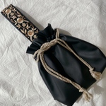 合皮 刺繍リボンワンハンドル巾着