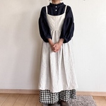 リネンのエプロンワンピース　ライト生成り