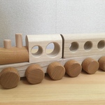 木のおもちゃ　コロコロ汽車