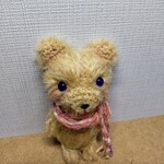 🐻藍色の瞳のフワフワくまさん★あみぐるみ★替えマフラー付き